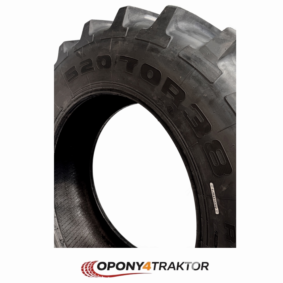 Opona 520/70R38